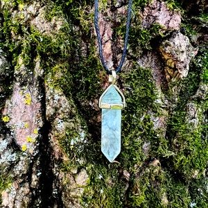 Handmade adjustable crystal necklace